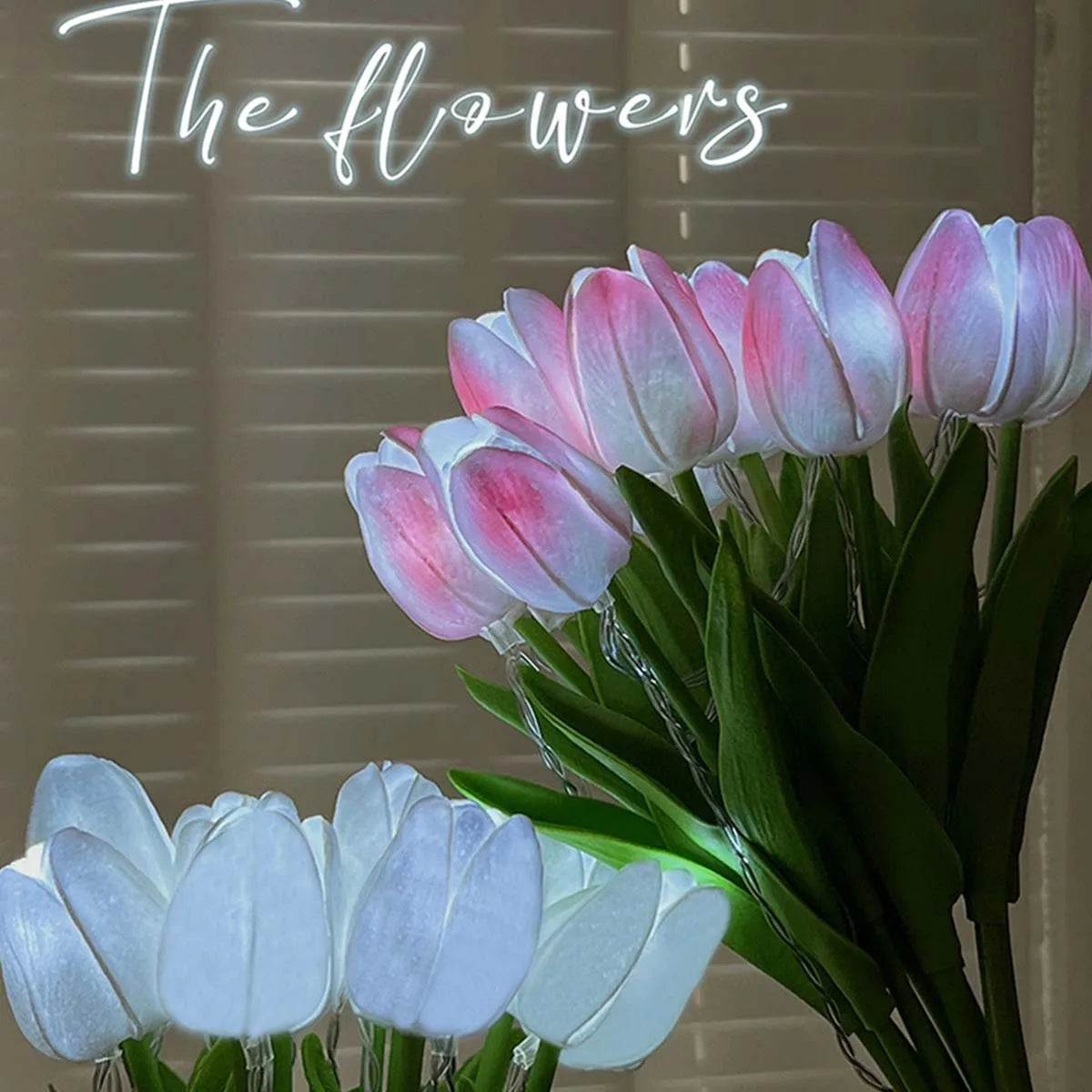 Radiant Bloom LED Tulips - Elegant Floral Night Light for Timeless Decor & Gifts